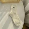 Meias Brancas de Veludo Imitação de Visom para Mulheres no Inverno, Meias Peludas Quentes de Cano Médio com Forro de Lã Estilo Japonês Expressão Engraçada Meias de Dormir