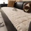 Fornecimento exclusivo transfronteiriço de almofadas de sofá de pelúcia, espessadas para outono e inverno, com um design antiderrapante de peça única e capa de sofá resistente a arranhões de gato