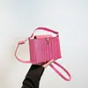 Elegante Bolso de Mujer 2025 Nuevo de Gama Alta Lujo Patrón de Cocodrilo Bolso Capu Lady V de Mano Hombro Transfronterizo Bolso de Mujer