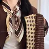 ¡Mantente Caliente con un Toque de Sofisticación! Bufanda Suave de Cuadros Retro Melard para Mujer, Bufanda Triangular de Alto Gama para Otoño e Invierno, Accesorio Decorativo