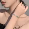 Novos Brincos de Franja com Strass, Pulseiras, Colares, Correntes de Clavícula de Nicho de Alto Padrão, Acessórios Statement Únicos e Estilosos
