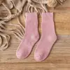 Calcetines de invierno para mujer con forro polar gruesos cálidos calcetines de rizo calcetines de media pantorrilla para mujer calcetines para el suelo de color liso combinan con todo calcetines de toalla