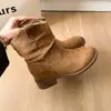 Nuevas botas western de media pantorrilla, botines, botas Martin, estilo páramo otoño e invierno, vaquero americano 2026, estilo Rad Birkenstock