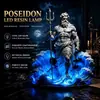 Adorno luminoso Poseidón transfronterizo, estatua de resina de figura mitológica griega, decoración de escritorio, luz nocturna ambiental
