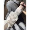 Meia-gola Chic de Renda com Manga Longa Feminino Primavera 2026 Camisa Base Retro Francesa Nicho Creme Damasco