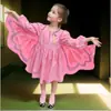 Vestido Novo Estilo Verão Asas de Borboleta para Meninas 2025 Bebê Menina Infantil Primavera e Outono Manga Longa Fofo Princesa Vestido Moderno
