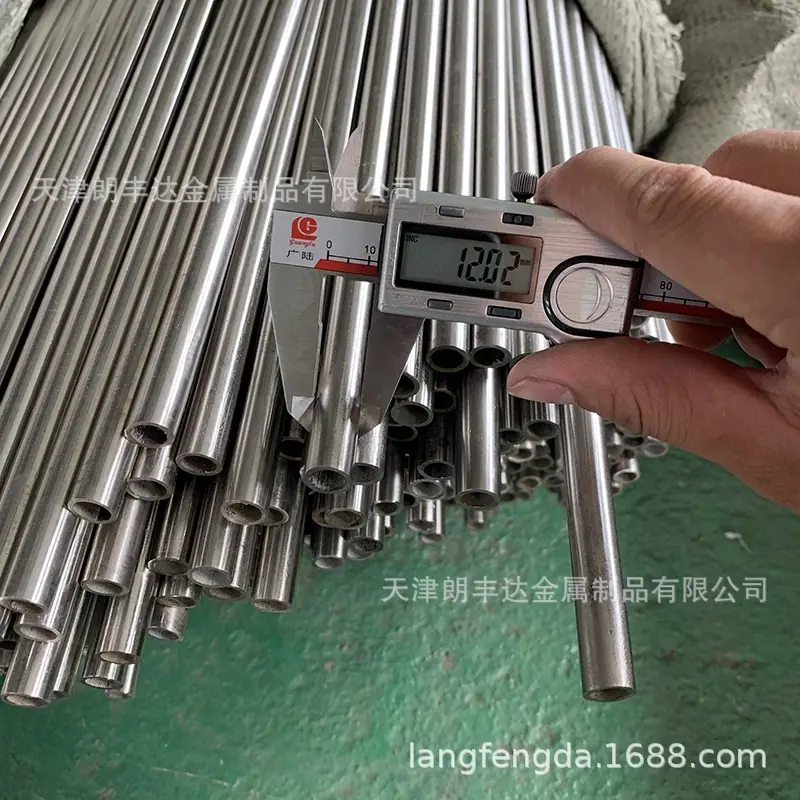 小口径不锈钢精密管.jpg