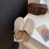 Novas tamancas retro fechadas estilo Birkenstock para outono e inverno, moda slip-on da moda ao ar livre 2026