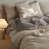Novo modelo 2026 conjunto de cama de quatro peças em gaze dupla de algodão puro, conjunto de cama de dormitório 100% algodão, conjunto de três peças para uma pessoa com capa de edredom e lençol com elástico