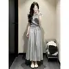 Tops de manga corta y faldas estilo francés para mujer, nuevos estilos de verano para mujeres petite, atuendos de gran apariencia para el conjunto completo