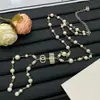 Corrente para Suéter de Luxo Leve de Alto Padrão Inspirada na Chanel 2025, Colar de Moda Versátil com Pérolas Estilo Chanel, Venda por Atacado do Fabricante