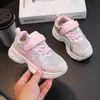 Nuevos zapatos deportivos de primavera y otoño para niños, zapatos tipo dad de cuero, zapatos infantiles para niñas, zapatos casuales de suela blanda, modernos