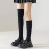 Meias novas de outono e inverno anti-bolinhas de tricô duplo de caxemira para panturrilha feminina, meias finas listradas de cano médio JK, meias 7/8 e acima do joelho