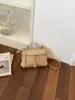 Bolso Tote Pequeño Súper Caliente para Oficina Mujer 2026 Nuevo Primavera Popular Sensación de Alta Gama Bolso de Hombro Único Bolso Cruzado Tipo Cubo para el Trabajo