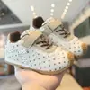 Zapatos lindos para niña con lazo, colección de otoño 2026, ligeros y duraderos, zapatillas casuales estilo coreano para bebé