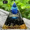 Pirâmide de bola de cristal natural de 8cm Ornamento de mesa de escritório europeu e americano Artesanato de pirâmide de resina para yoga e meditação