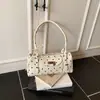 Bolsa de Ombro Fashionável de Bolinhas Nova Primavera 2026 Moda Feminina Nicho Estilo Coreano Bolsa Boston para o Dia a Dia