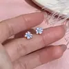 Aretes de Plata de Ley S999 con Flor de Aguja para Mujer, Aretes Sencillos y Frescos de Circonita Azul, Aretes de Moda para el Trabajo, Estilo Nuevo