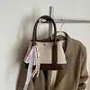 Bolsa Feminina Super Moderna Color-Blocking de Nicho 2026 Nova Versátil Bolsa Transversal Bolsa de Mão Fashionável Bolsa Tote Pequena Mais Vendida no Verão