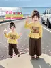 Conjunto de Otoño para Niñas 2026 Nueva Moda Dibujos Animados Encaje Camiseta de Manga Larga y Pantalones de Pierna Ancha Ropa de Otoño Moderna para Niños