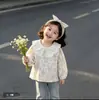 Nuevo Top Versátil de Moda para Niñas de Primavera y Otoño, Estiloso, Lindo, Dulce, con Cuello de Muñeca Floral