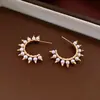 Pendientes de Reloj de Bolsillo Asimétricos con Incrustaciones de Perla de Aguja Plateada y Diamante Pendientes de Botón Exquisitos Retro Franceses con Sentido de Diseño Pendientes de Nicho Venta al por Mayor