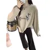 ¡El favorito de este número~! Camiseta de manga larga Tencel cepillado para mujer, diseño de perro salchicha, nueva colección otoño 2026, top base suelto