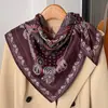 Estilo Étnico Gris Delgado Similar a la Seda Bufanda Cuadrada Pequeña de 70 Bufanda de Lino y Seda para Mujer Primavera y Otoño Hombro Caído Regalos para Madre