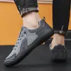 Sapatos Masculinos, Novos Sapatos Esportivos Casuais de Malha Respirável da Moda para o Verão, Sapatos Masculinos Forrest Gump, Tênis de Corrida Leves com Solado Macio