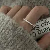 Anillo texturizado de plata de ley S925 para mujer, diseño abierto ajustable, estilo de nicho de alta gama, anillo versátil de lujo ligero para el dedo índice, nuevo