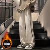 Pantalones Casuales Estilo Hong Kong 2024 Forrados de Polar Rayados Pierna Recta Pierna Ancha Moda Pana Nuevo Llegado