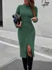 Vestido de punto de cuello medio de comercio exterior, Vestido suéter largo para mujer de otoño e invierno, Ajuste ceñido, Base de punto adelgazante, Vestido de línea A