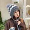 Gorro pullover doce e versátil com forro de fleece para mulheres, gorro de lã casual estilo Fair Isle para outono e inverno, gorro quente e à prova de frio para atividades ao ar livre