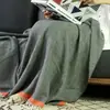 Manta pequena para cochilo de comércio exterior, manta de malha para ar condicionado, manta de veludo de leite espessada A-grade de verão com lã fina e toque de alta qualidade