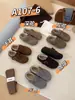 Estilo couro genuíno com sola super macia e aumento interno de altura 3cm lã de cordeiro quente e espessa novo de inverno 2026 sapatos de pele Birkenstock