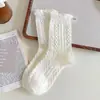 Meias brancas de babado de renda para mulheres, comprimento até a panturrilha, estilo balé, respiráveis, absorventes de suor, borda bolha, estilo primavera e outono, meias para meninas
