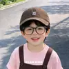 Boné de Baseball Infantil para Meninos e Meninas, Estilo Coreano Bordado com Letra S, Aba Curva, Chapéu de Sol para Uso Externo para Alunos do Ensino Fundamental, Moderno