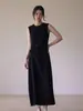 26 Estilo Novo Primavera e Verão Importado Japonês Seda Triacetato Vestido Longo para Mulheres, Sem Mangas, Camada Dupla, Emagrecedor, Gola Redonda, Vestido Preto