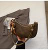 Bolso de Gamuza de Nicho Súper Popular de Otoño para Mujer, Nuevo Bolso Cruzado Versátil para el Día a Día 2026, Bolso Pequeño de Hombro o Axila