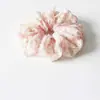 2026 Nuevo Scrunchie Grande de Malla Bordada para Mujer, Accesorio para el Cabello de Satén con Estampado de Leopardo de Alta Gama