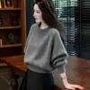 Suéter redondo único e estiloso com lantejoulas para mulheres, 2026, uma nova coleção outono/inverno apresentando um corte solto e relaxado e um top de tricô moderno