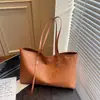 Bolsa de Tote para Salida de Primavera, Bolsa de Gran Capacidad para Mujer, Nuevo Modelo 2026, Gama Alta, Lujo Ligero, Bolso de Hombro y Bolso de Mano de Nicho