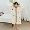 26 Bata Nueva de Nieve de Felpa para Niños Otoño/Invierno, Nueva Bata con Capucha para Padres e Hijos, Bata Caliente