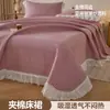 Novo Colcha Acolchoada de Gaze Franzida de Linho Conjunto de Três Peças Renda de Algodão Puro Lençol de Cama Espesso para Todas as Estações Capa de Cama Venda por Atacado