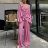 Conjunto de Duas Peças Elegante Outono Novo: Blusa de Manga Longa com Babados e Decote V e Calça de Cintura Alta Wide Leg Conjunto 2026 Moda Estilo Europeu e Americano