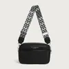 Bolso de Hombro para Mujer de PU de Color Sólido 2025 Nuevo Bolso de Exportación Transfronteriza para Mujer Correa de Hombro Ancha Bolso Cruzado Cuadrado Pequeño de Moda