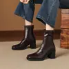 Botines cortos retro de tacón grueso cuadrado 7cm para mujer, nuevo modelo 2026, botas británicas elegantes y versátiles para mujer, botines minimalistas de tacón alto