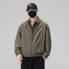 Nueva colección de primavera: chaquetas versátiles, modernas, ligeras, elegantes y chic para hombre - un imprescindible para un look favorecedor y cómodo