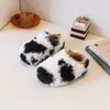 Pantuflas de Dibujos Animados con Lazo para Niños 2025 Nuevo Estilo de Invierno Más Terciopelo Cálido Bebé Suela Suave Más Fáciles de Combinar Pantuflas de Algodón