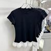 Camiseta Branca Versátil com Renda Emendada na Bainha e Manga Curta para Mulheres Verão Novo Estilo Justa Curta Elegante Moderna